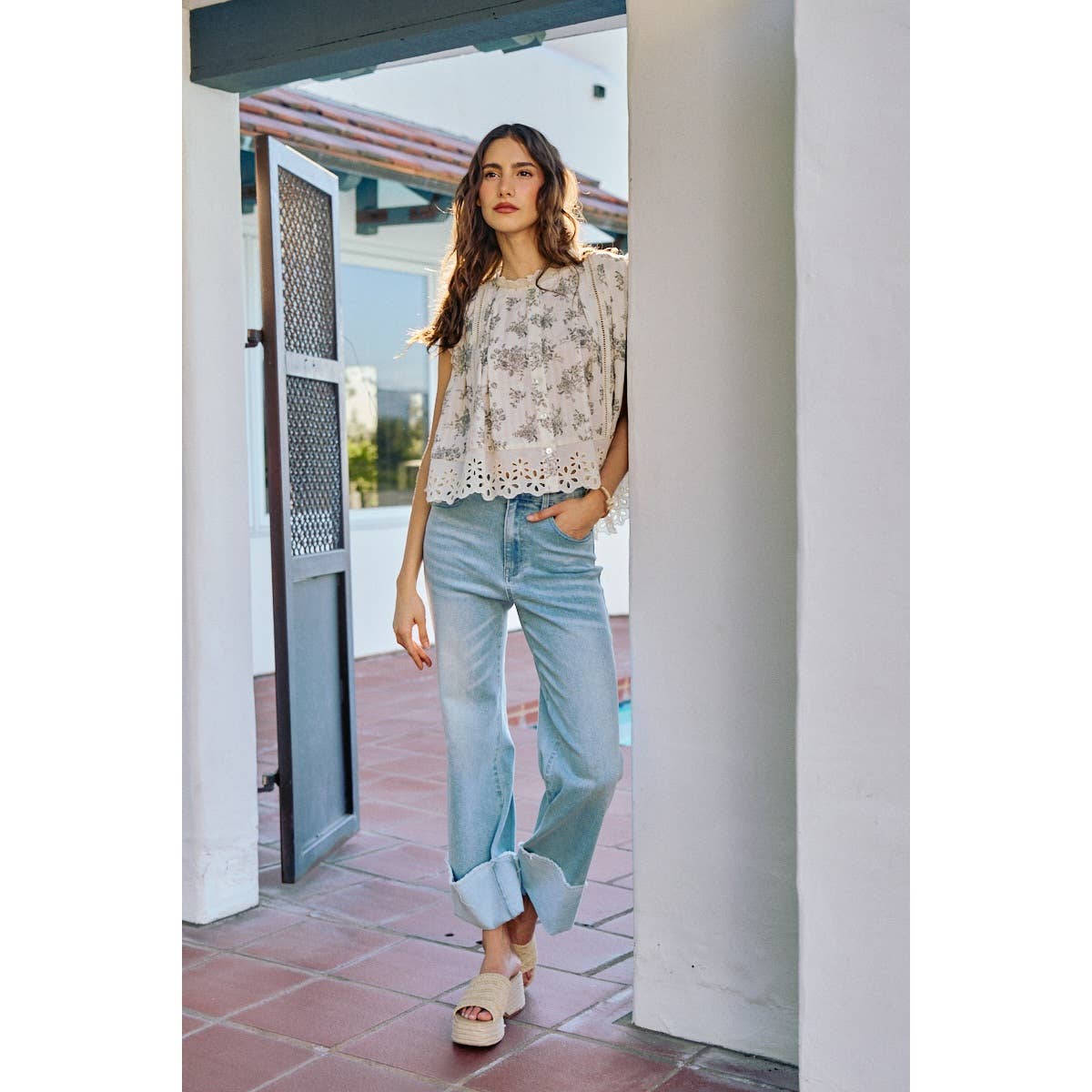 VINTAGE FLORAL BUTTON BLOUSE