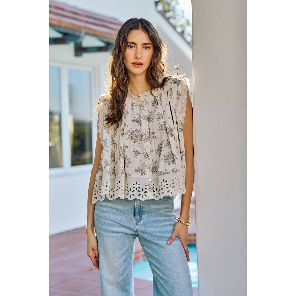 VINTAGE FLORAL BUTTON BLOUSE