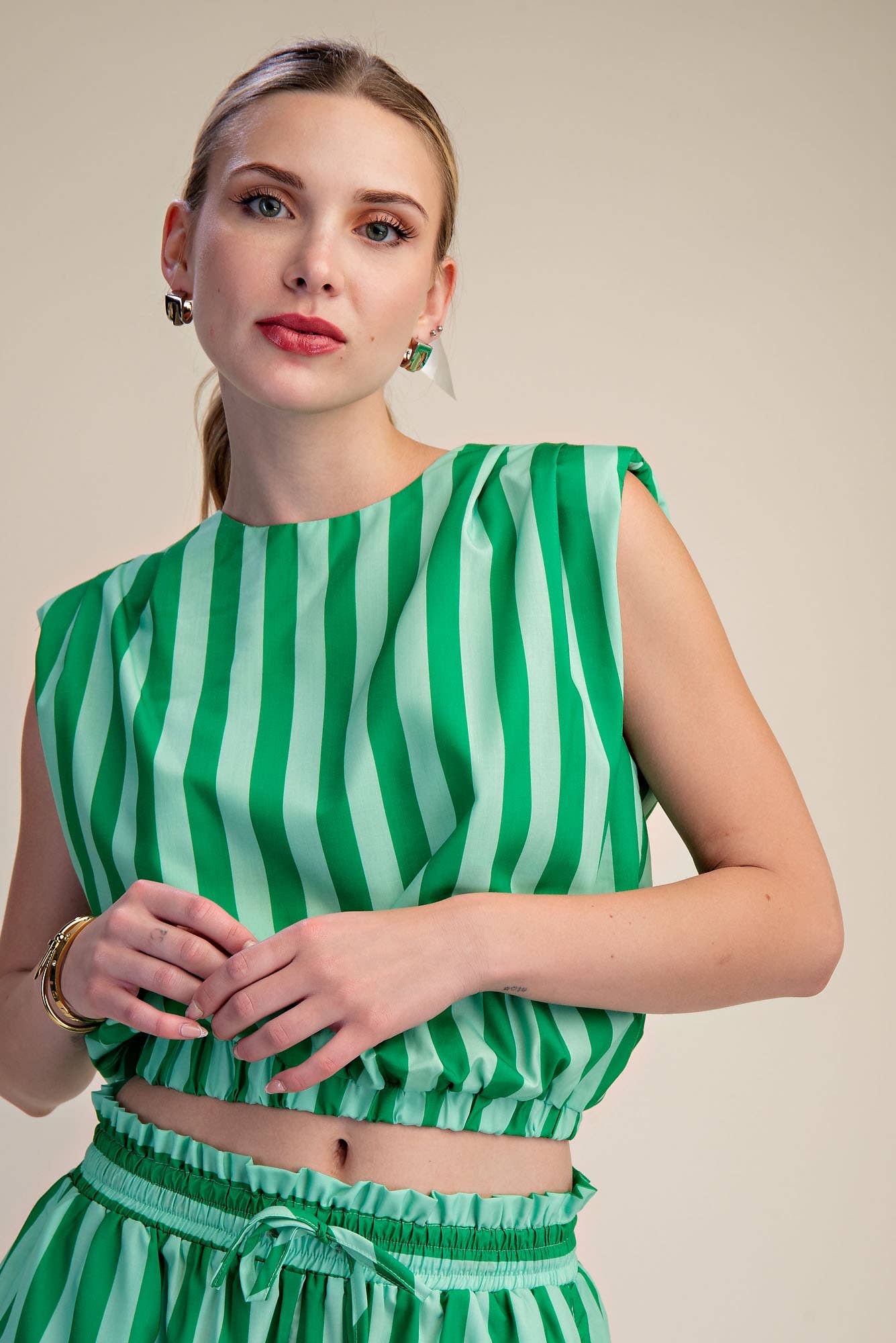 Stripe Top With Padded Shoulder and Elastic Waist