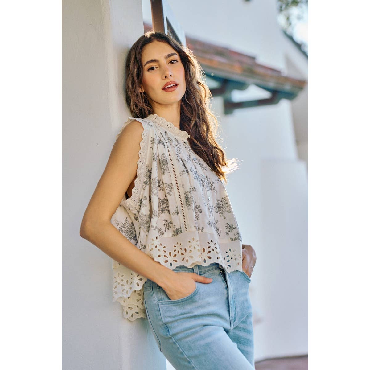 VINTAGE FLORAL BUTTON BLOUSE