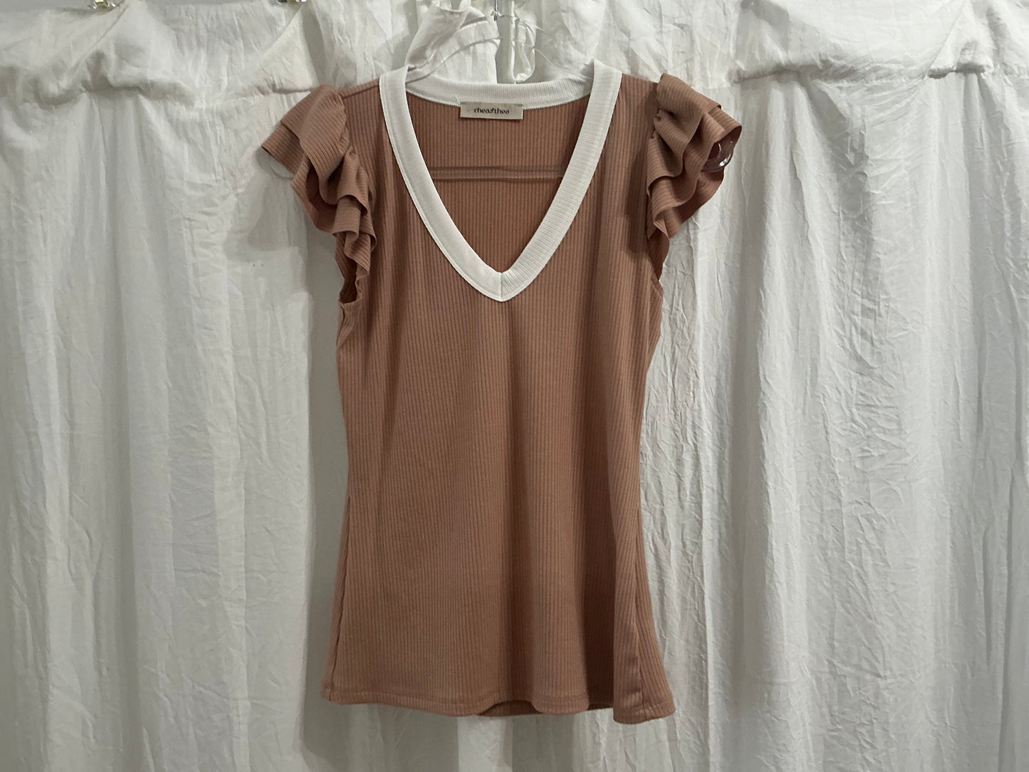 Tan ribbed