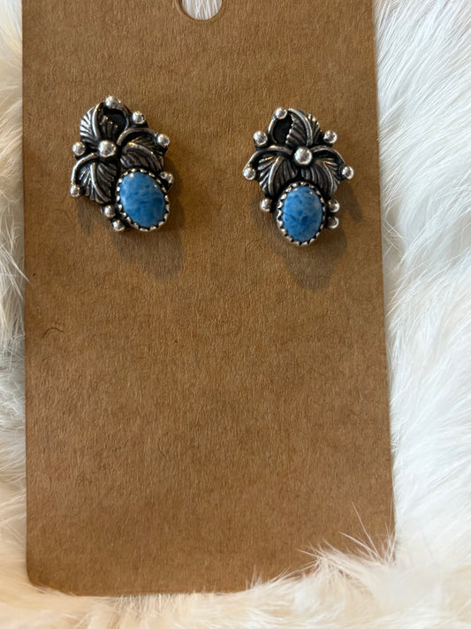 Denim lapis flower
